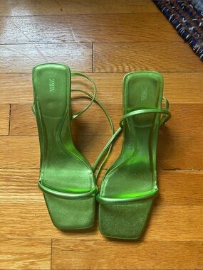 ZARA Metallic Lime Green Strappy Square-Toe Heels